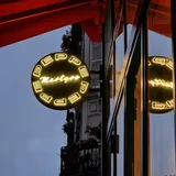 La Maison du Néon gallery thumbnail 3
